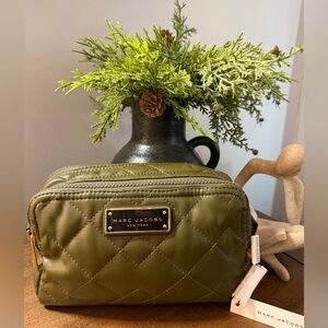 Marc Jacobs Double Zip Quilted Pouch (NWT)